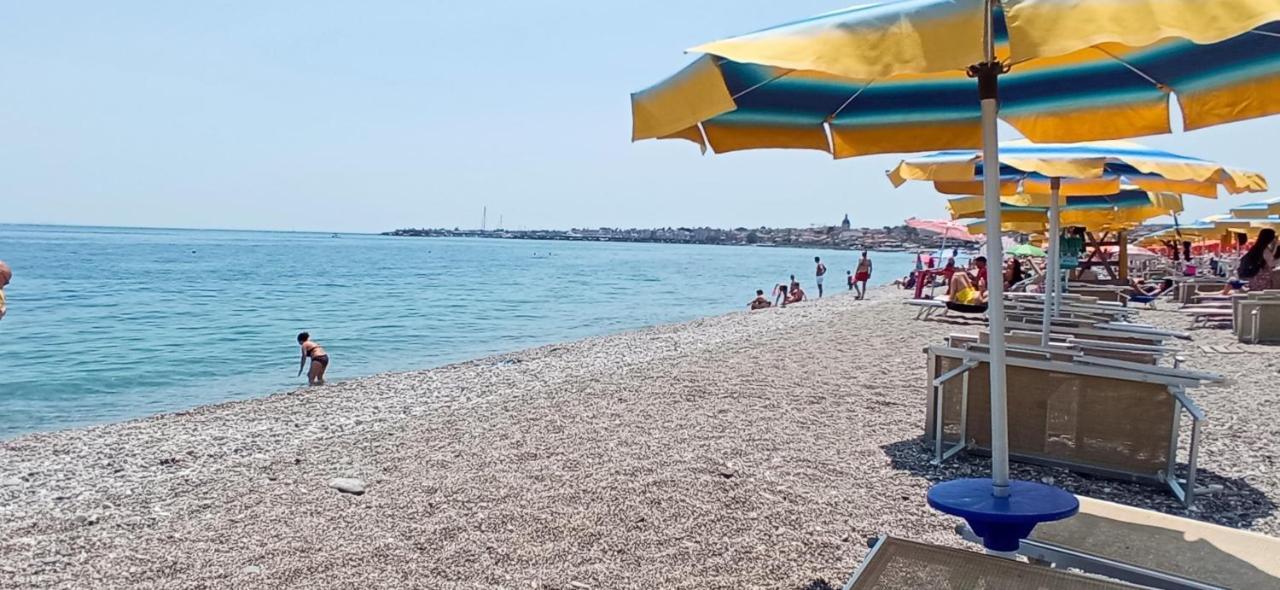 Holiday Home Tropicana Mascali Dış mekan fotoğraf